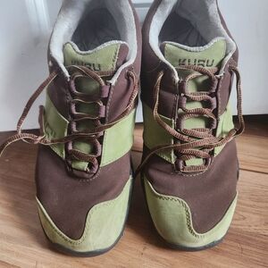 KURU Women's Athletic Shoes in Brown and Green